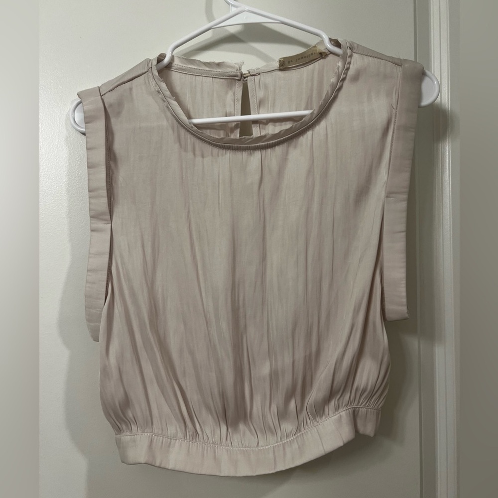 By Together crop Wench Top size Small (0217)‎